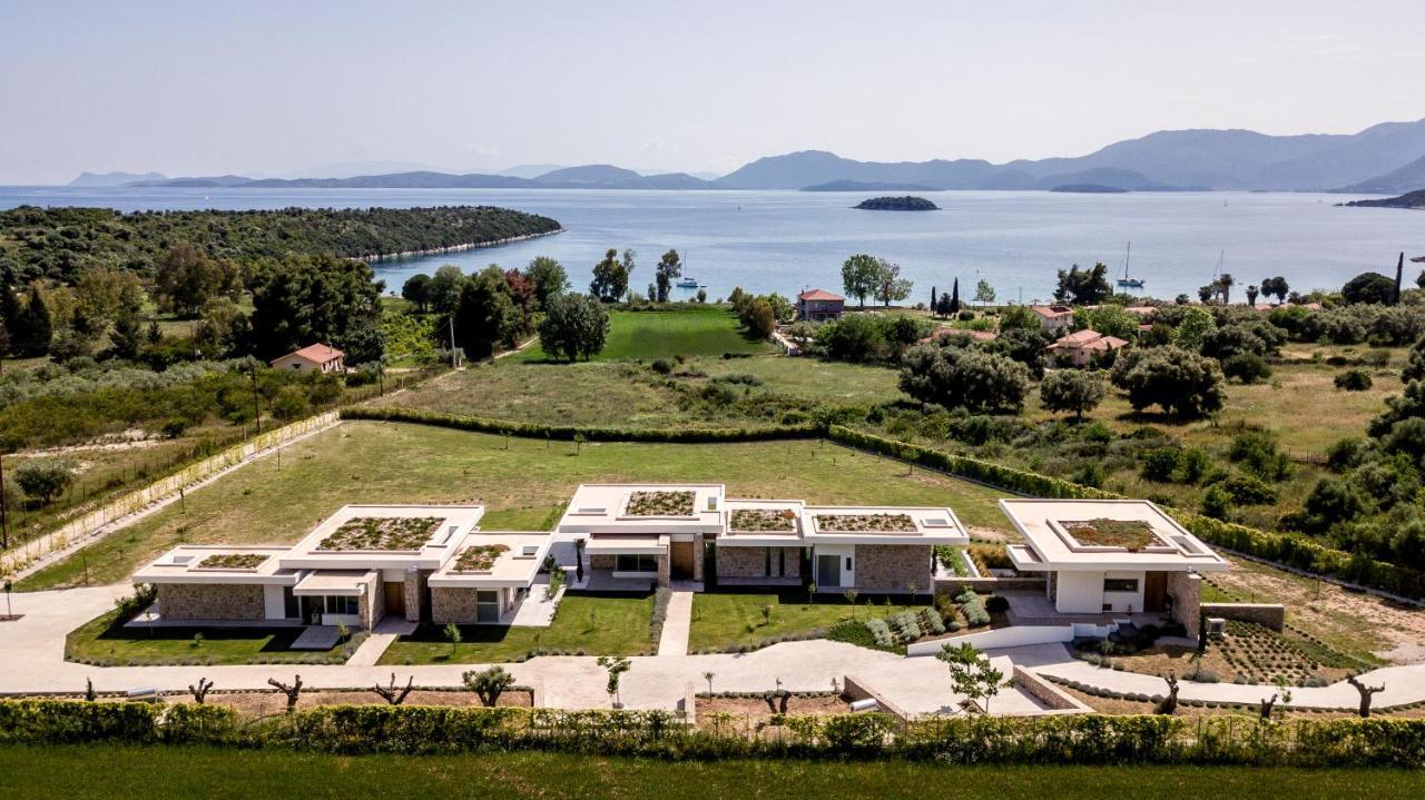 Varko Luxury Suites Paleros Eksteriør bilde