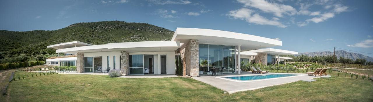 Varko Luxury Suites Paleros Eksteriør bilde